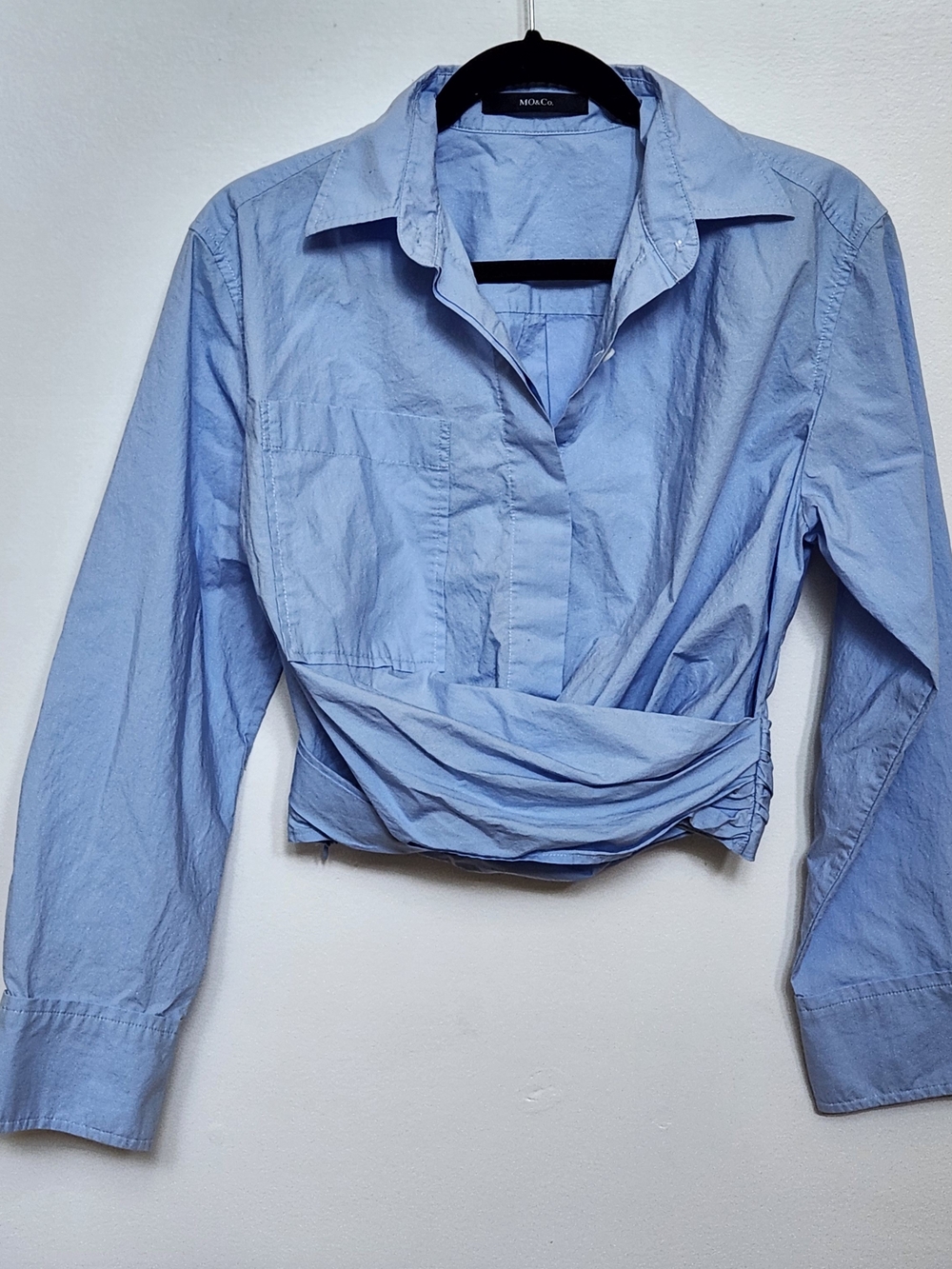 MO&Co. 100%Cotton Light Blue Cropped Wrap Shirt
